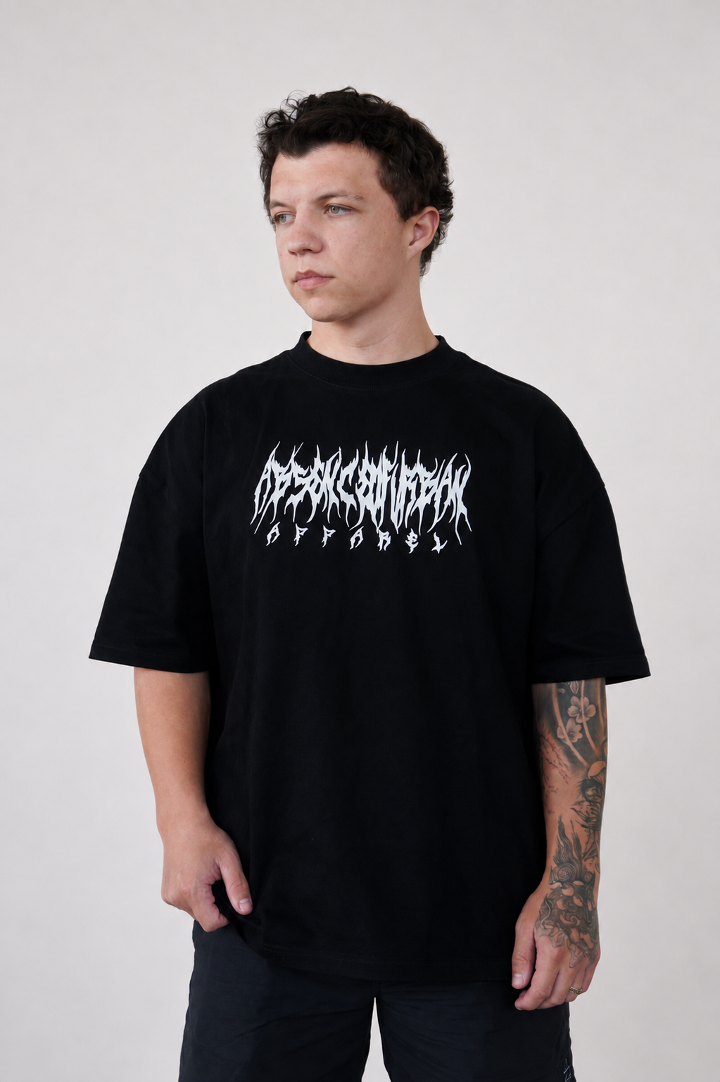 REIGN OVERSIZE T-SHIRT