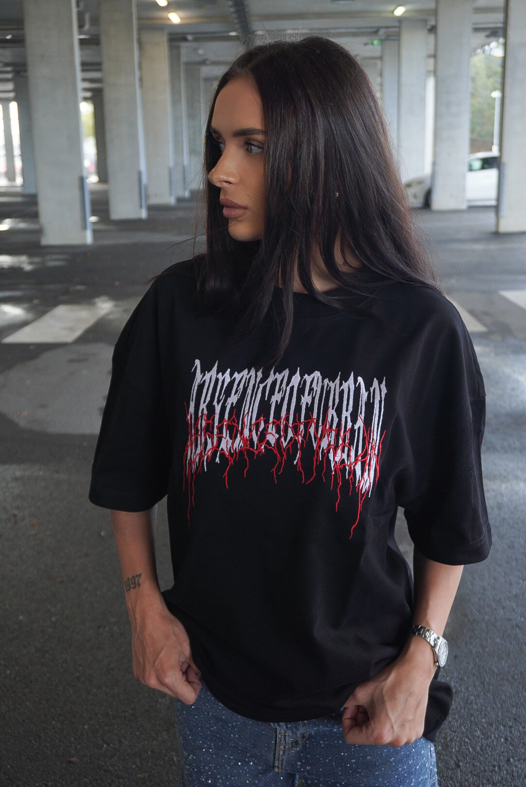 REVENGE BLACK OVERSIZE TEE