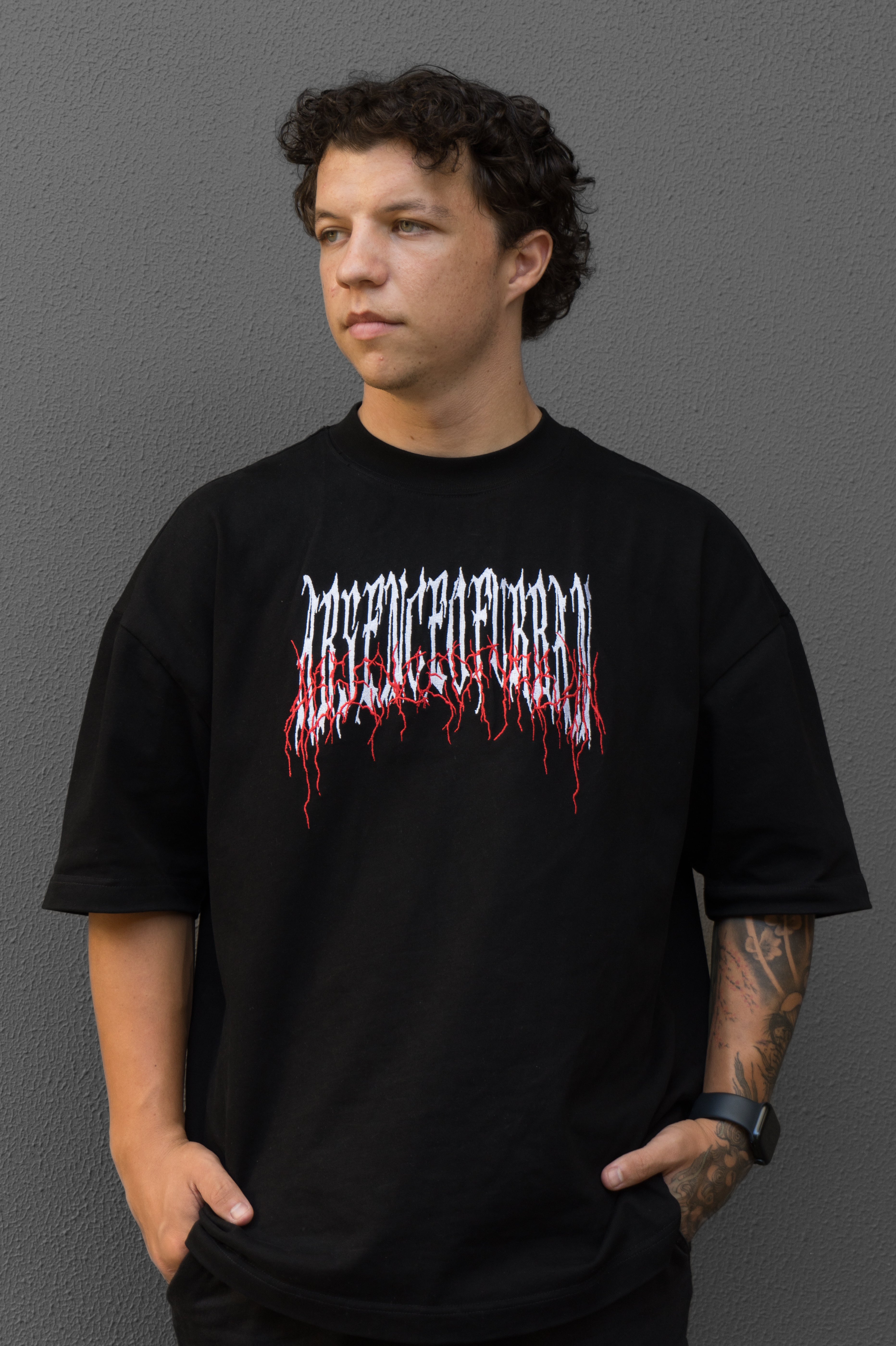 REVENGE BLACK OVERSIZE TEE