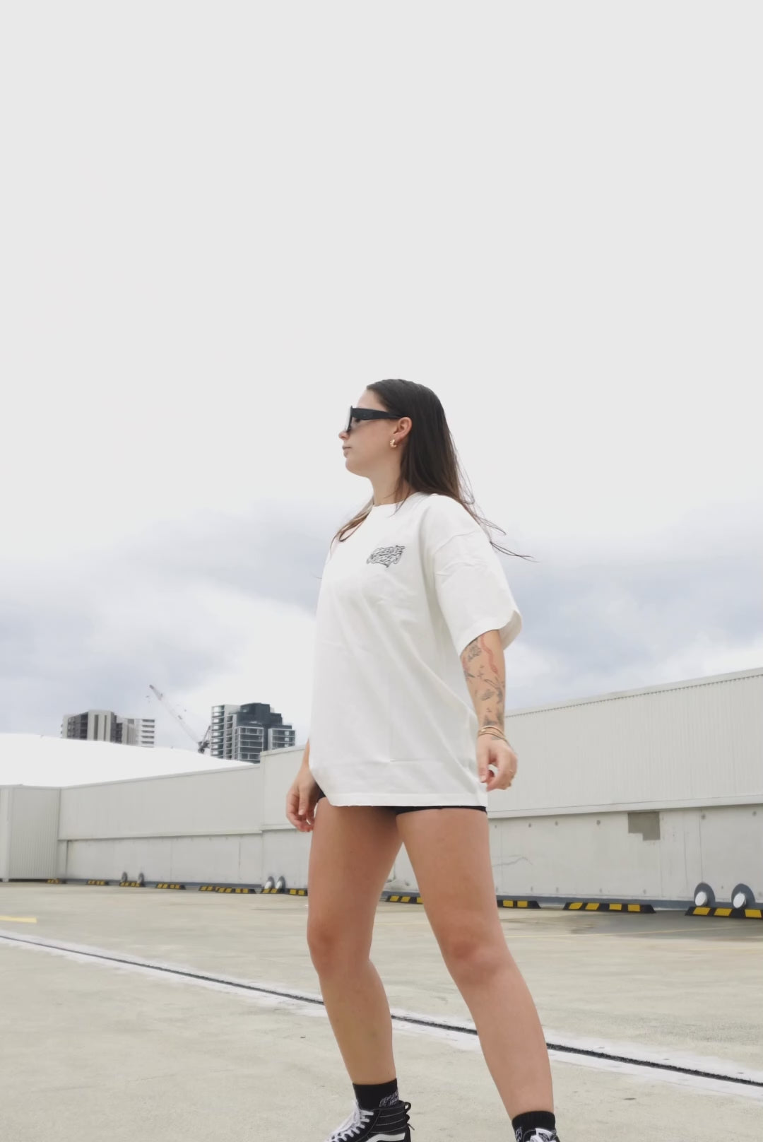 SPECTRE WHITE OVERSIZE TEE